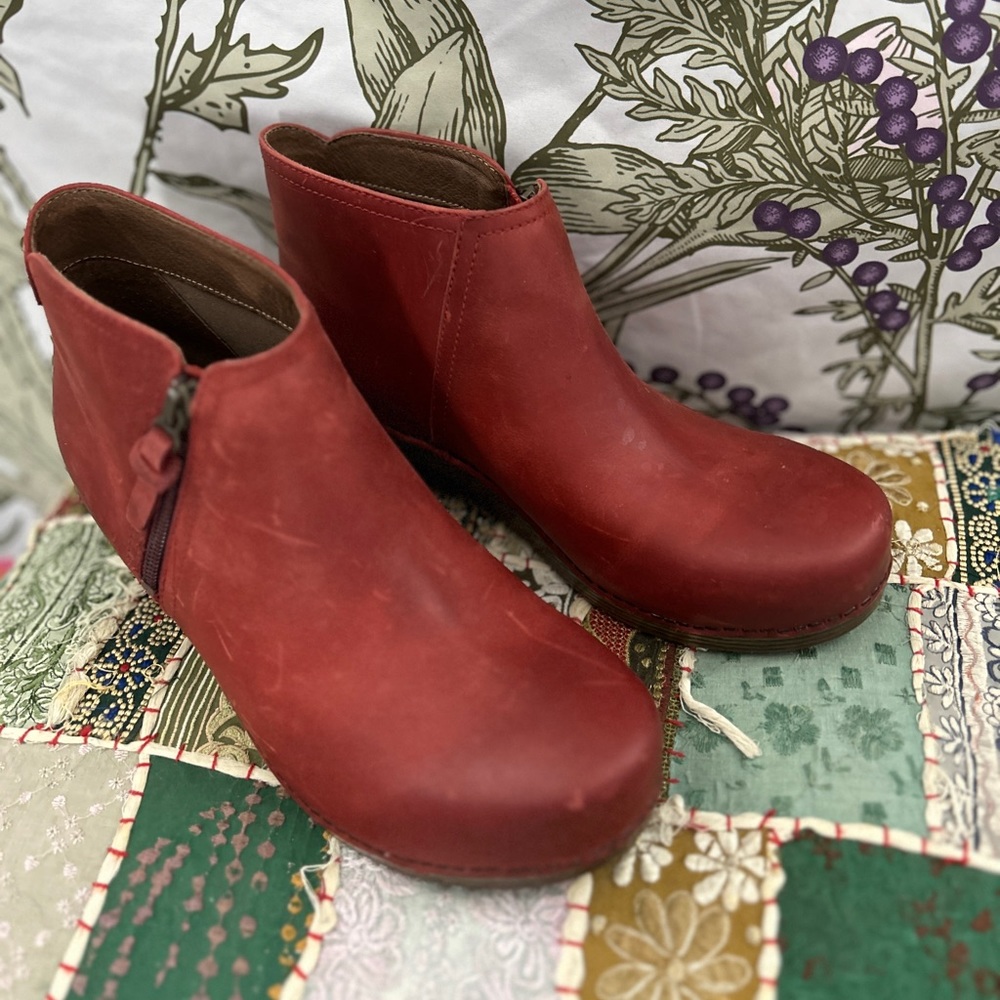 New Dansko Booties